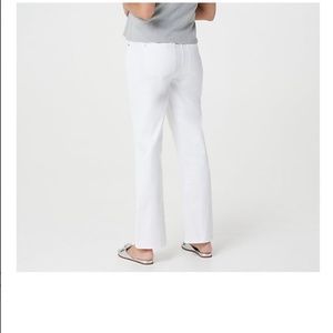 Lisa Rinna Collection White Denim Crop Flare Jeans - Size 10